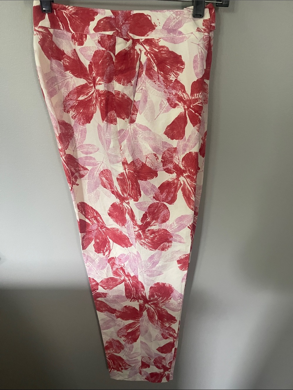 Talbots Cream Pants with Pink & Red Floral Print